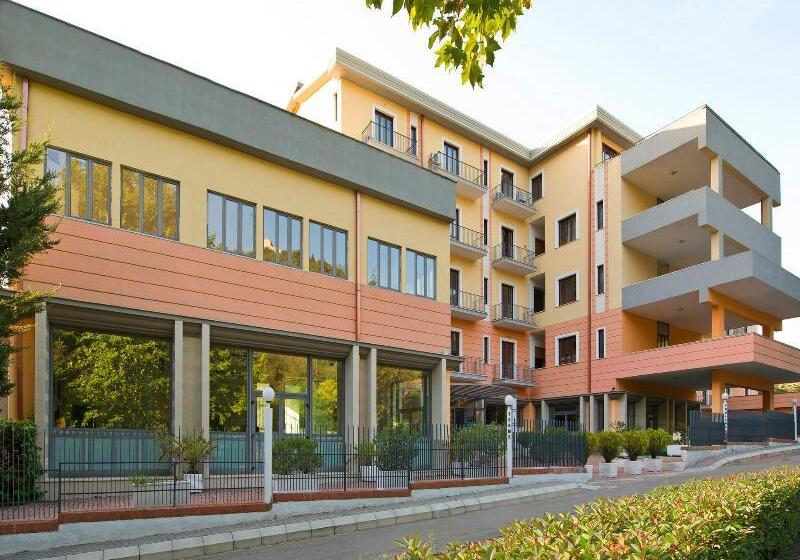 호텔 Albergo Terme Forlenza