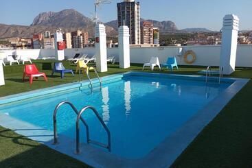 فندق Fleming Playa Poniente