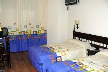 فندق Restaurante Las Galias