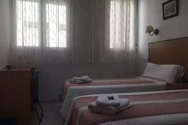 Hostal R. Lido