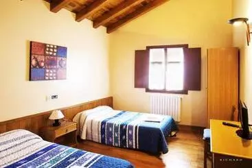 Hotel Hostal Musunzar