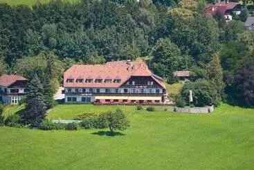 هتل Schöne Aussicht