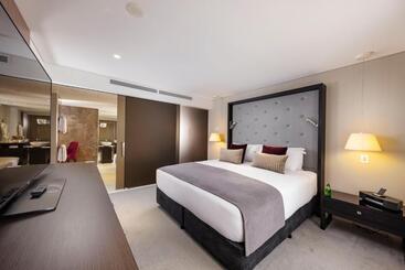 בית מלון כפרי Sofitel Brisbane Central