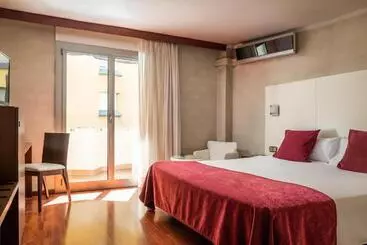 هتل ALEGRIA President