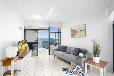 Resort Amaroo At Trinity