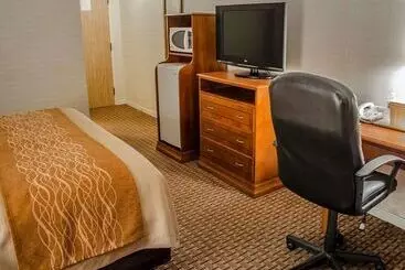 Отель Spark By Hilton Toronto Markham