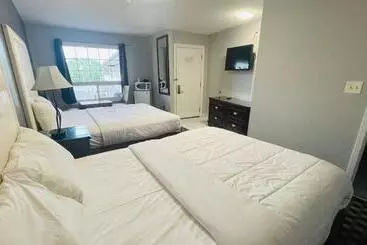 هتل Falls Lodge By The Falls