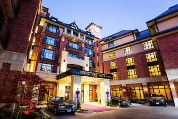Hotel Oak Bay Beach