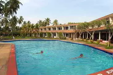 Palm Village Hotel