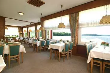 Отель Ukleifährhaus Garni