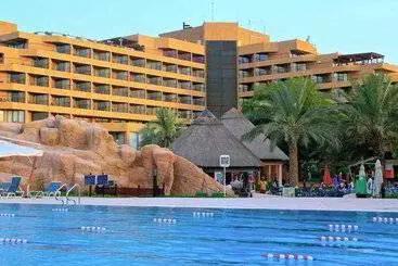 בית מלון כפרי Danat Al Ain Resort