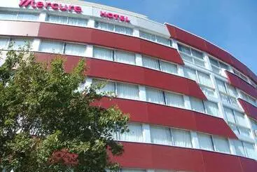 هتل Mercure Vannes Le Port