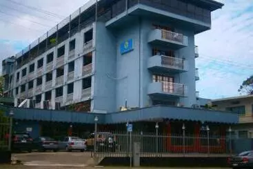 Southern Cross Hotel Fiji