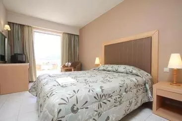 ホテル Zakantha Beach