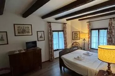 Hotelli Foresteria Castello Formentini