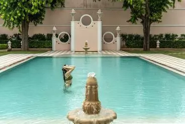 Hotel Rajmahal Palace Raas