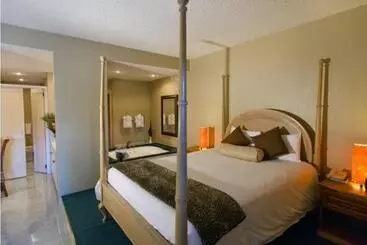 Hotel Harmony Marina Suites