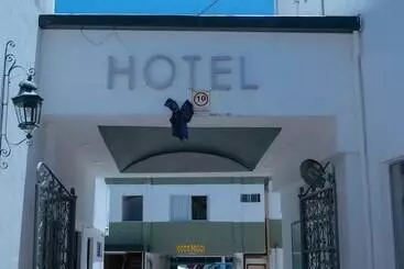 مُتل Zacatecas Courts