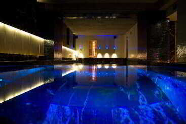 בית מלון כפרי Monopol