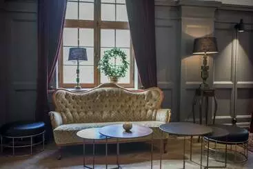 örenäs Slott, Hotell & Konferens