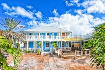 هتل Turks Head Inne