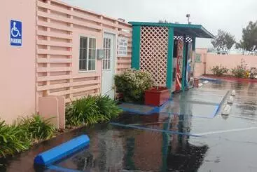 Отель Inns Of California Salinas