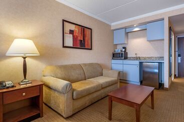 Best Western Plus Oswego Hotel And Conference Center
