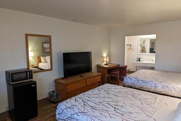 Otel Henry S Fork Inn