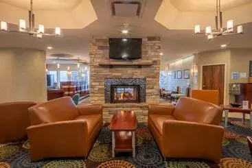 Holiday Inn Express Hotel & Suites Pittsburgh Airport, An Ihg
