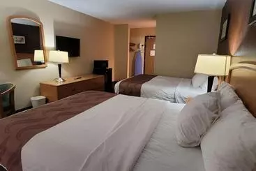 هتل Travelodge By Wyndham Fargo