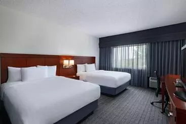 Otel Courtyard By Marriott Dallas Arlington Entertainment District