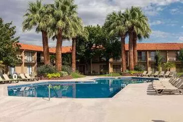 فندق Desert Garden Inn, A Trademark Collection  By Wyndham