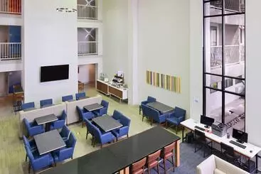 酒店 Holiday Inn Express Palm Desert, An Ihg