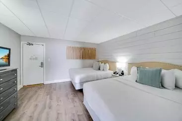 בית מלון כפרי Montreal Beach Resort