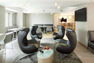 בית מלון כפרי The Royal Sonesta Minneapolis Downtown