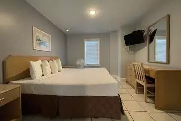 Rio Motel And Suites