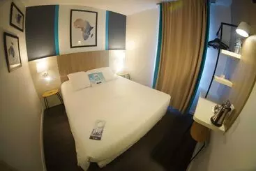 فندق Kyriad Hôtel La Fleche