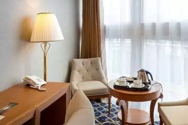 בית מלון כפרי Central