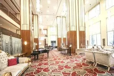 Redtop Hotel & Convention Center