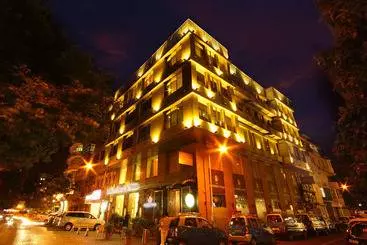 Hotel Suncity Apollo, Colaba