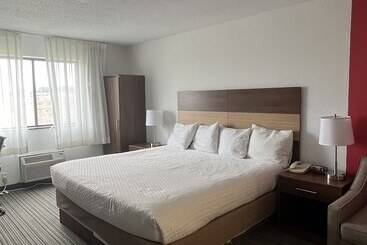 فندق Ramada By Wyndham Effingham