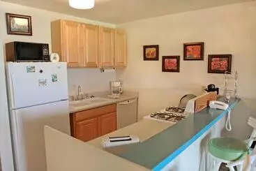 هتل Molokai Shores