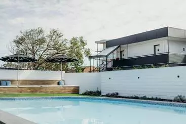 בית מלון כפרי Nelson