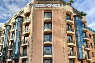 Апартаменты Neho Suites Cannes Croisette
