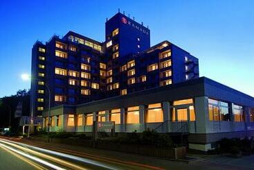 H4 Hotel Frankfurt Messe