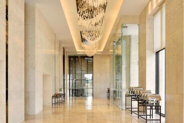 בית מלון כפרי Radisson Blu Coimbatore