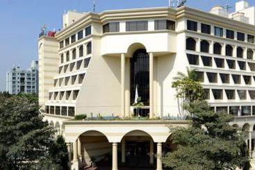 Hotelli Sun-n-Sand Pune