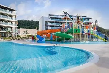 Ocean Coral Spring Resort - All Inclusive