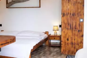 Pension  Dhiffushi Inn