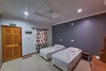 Pensione Serene Sky Guesthouse